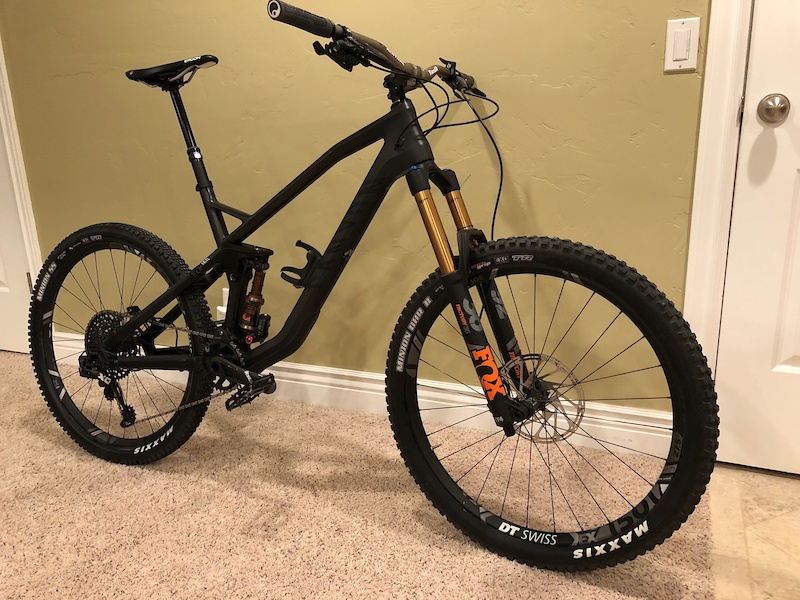 canyon strive 2018 specs