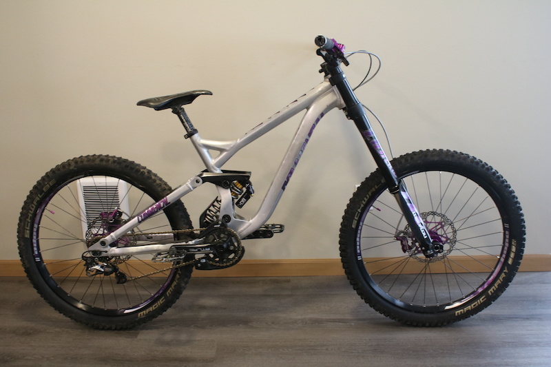 commencal supreme v3 2016