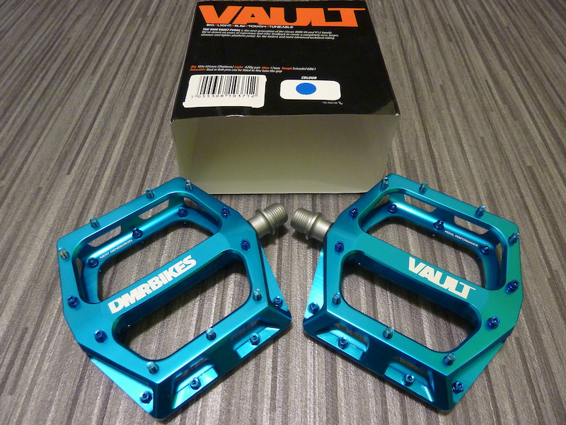 DMR Vault pedals including packaging