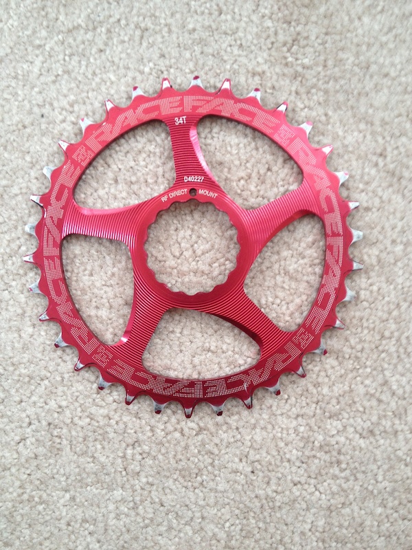 0 RaceFace Cinch 30T Chainring (Red)