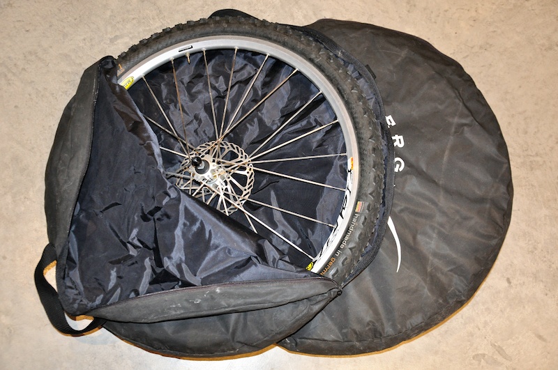 0 Pair of Spinergy wheels bags