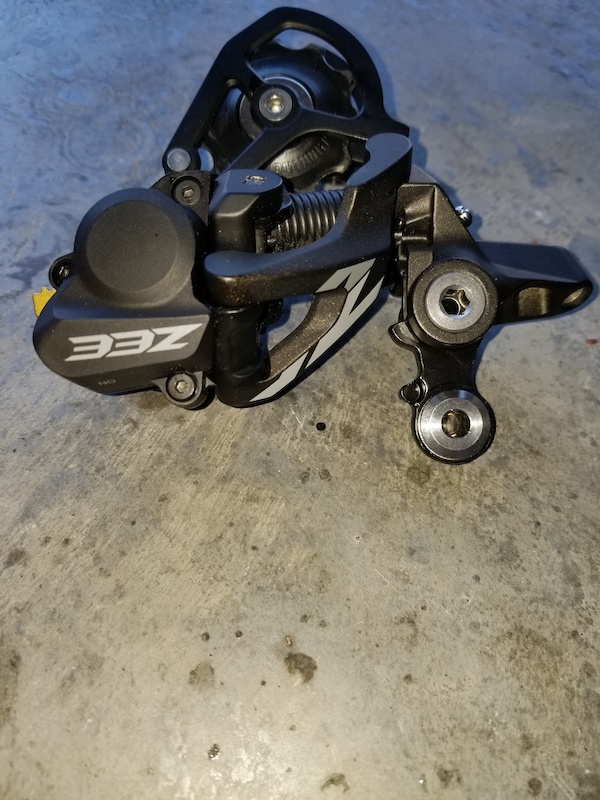 zee derailleur