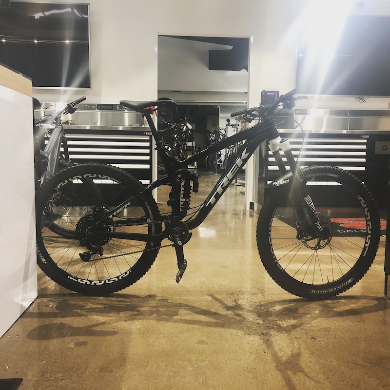 2016 Rockshox Pike RCT3 130160 travel adjust (non boost) For Sale