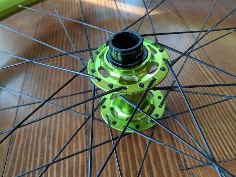 2016 Spank Spike 33 Green Wheels and Hubs