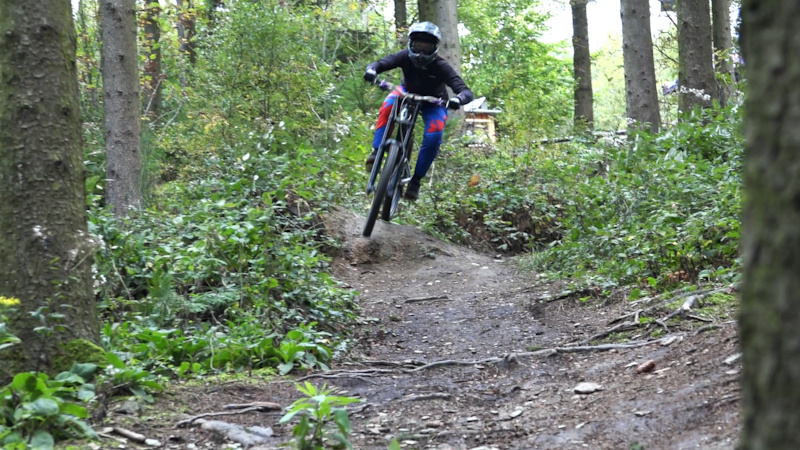 downhill mountain bike trails near me