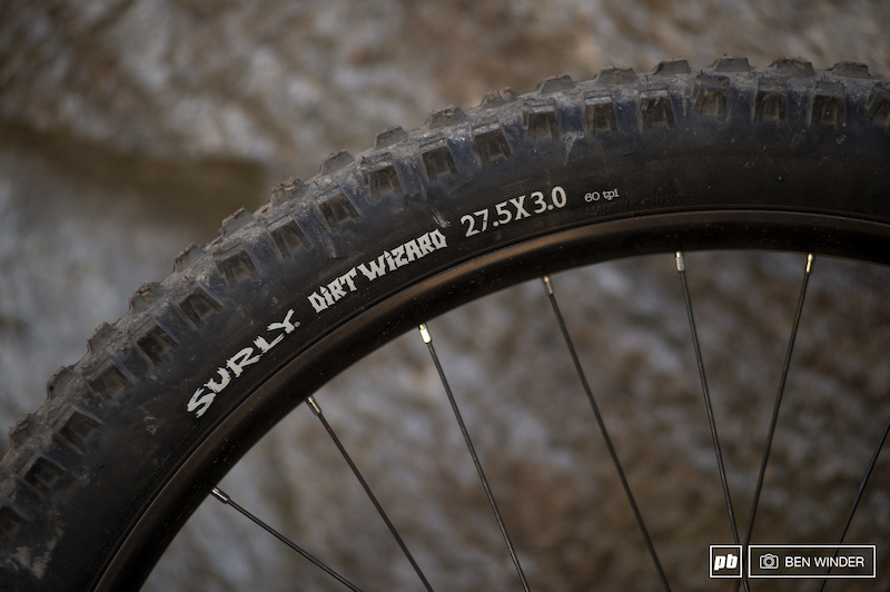 NEW Surly Dirt Wizard Tire 29 x 2.6 Tubless Folding Black 60tpi 
