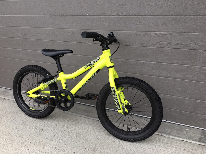 ramones 16 commencal