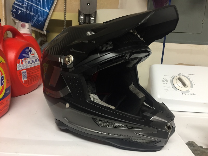 2017 6D ATB-1 full face helmet - Medium