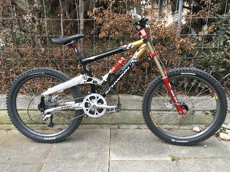 schwinn dh bike