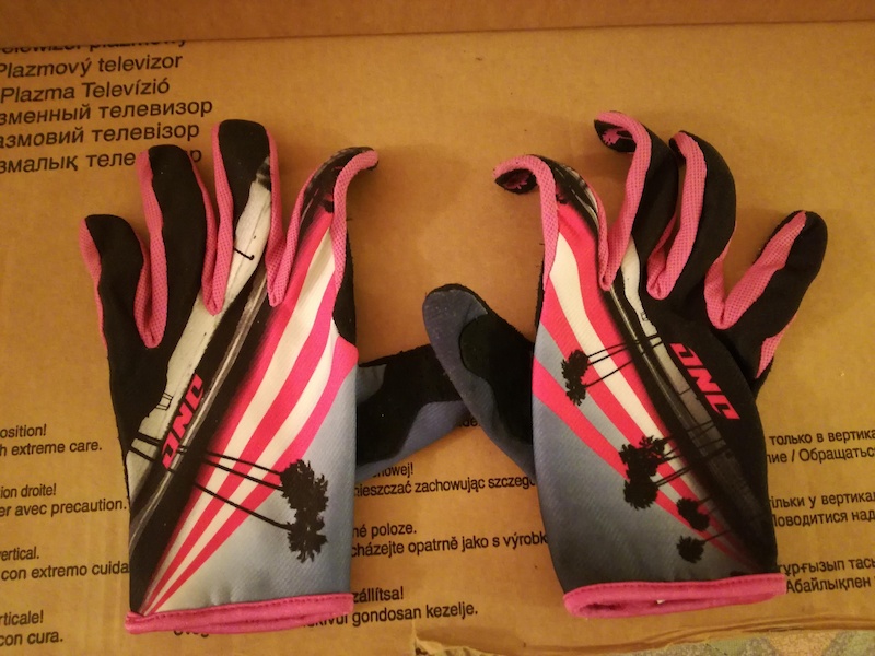 Hi there, I have Medium size riding gloves,  good condition, used few times. Price with postage. Any questions please pm