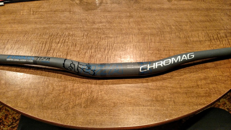 Chromag BZA Carbon Bars
