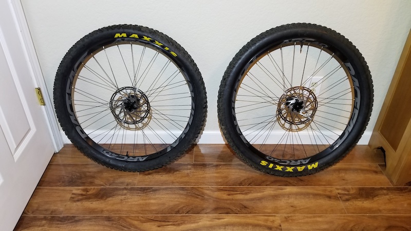 race face arc 40 wheelset
