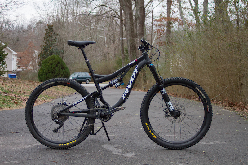 2017 Pivot Mach 6 Aluminum Medium For Sale
