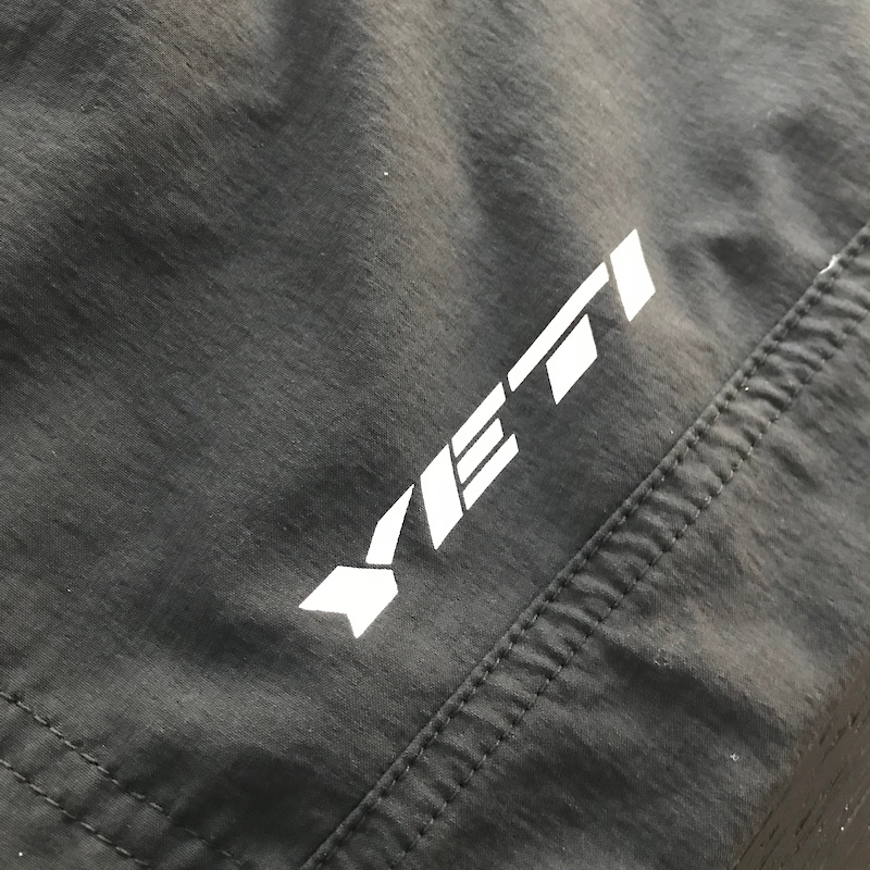 2017 Yeti Teller Shorts - 9/10 - Size MD