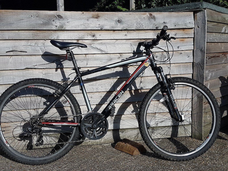 saracen tufftrax 2015