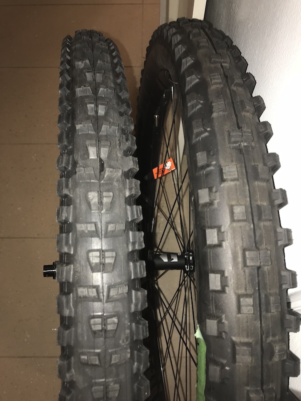 2018 DT Swiss EX 1501 wheelset w/ tires