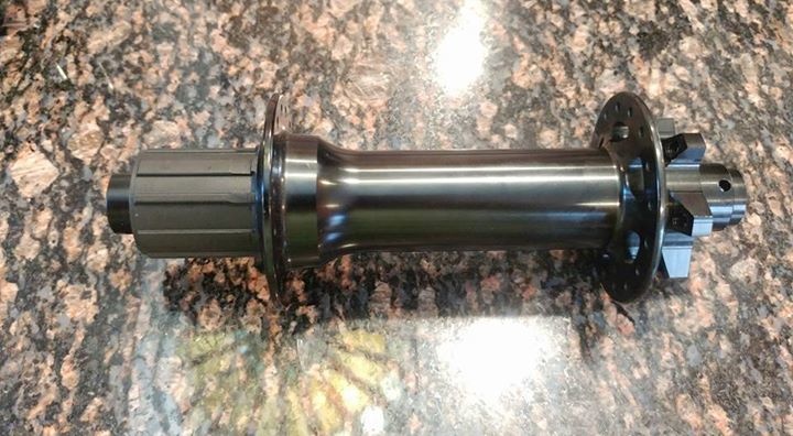 2017 NEW Bontrager Jackalope 197mm rear hub For Sale