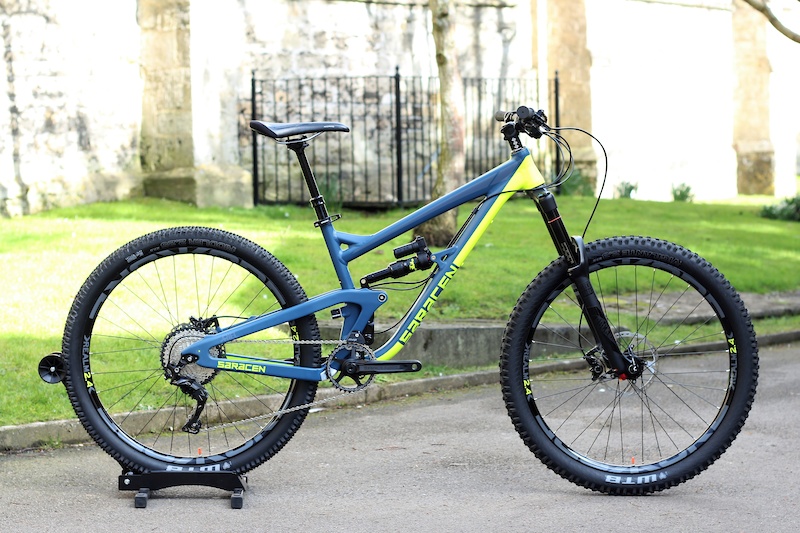 Saracen best sale ariel elite