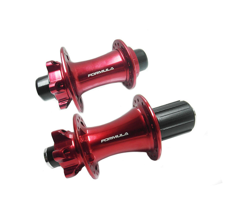 2015 BRAND NEW! Formula Hub Set F/20x110mm R/12x150mm 32H For Sale