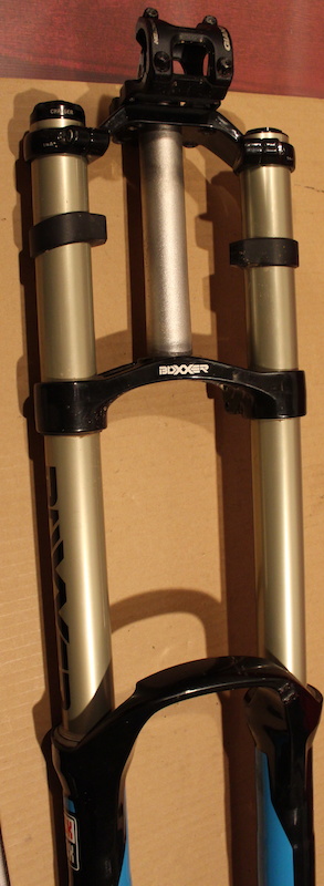 -2281- RockShox Boxxer RC 200mm Black