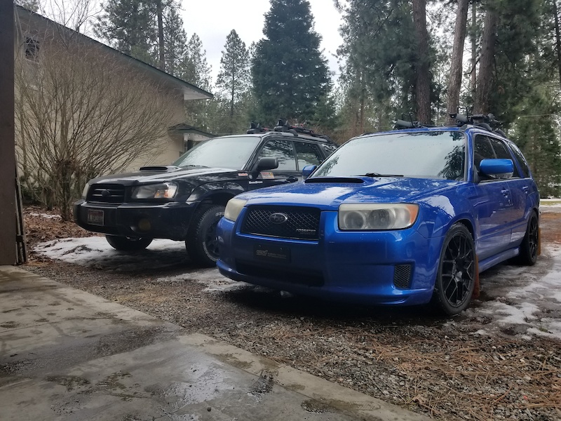 3" lift on the black XT Forester, 3" drop on the blue XT Forester.