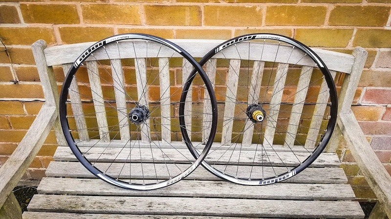 hope tech enduro wheelset