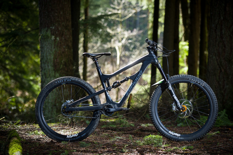 800px x 534px - Should the Derailleur Die? Zerode's Gearbox-Equipped Taniwha - Review -  Pinkbike