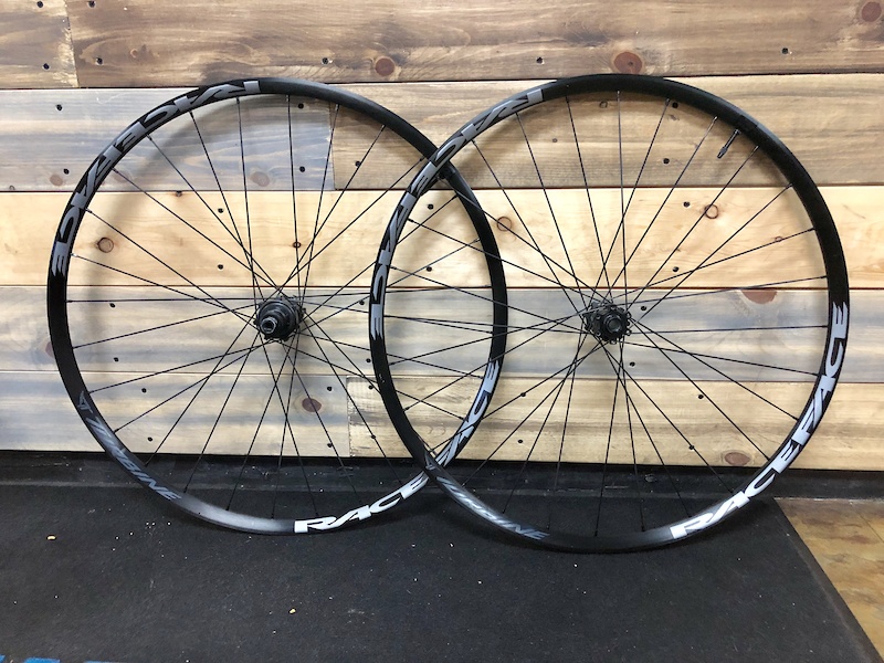 race face turbine r wheelset 29 boost