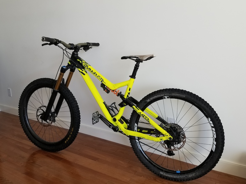 commencal meta v4 2015
