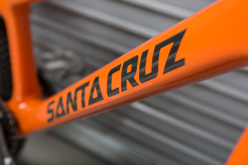 santa cruz bikes carbon fiber