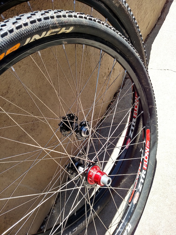 0 Stans Flow Wheelset with Tires XD Driver