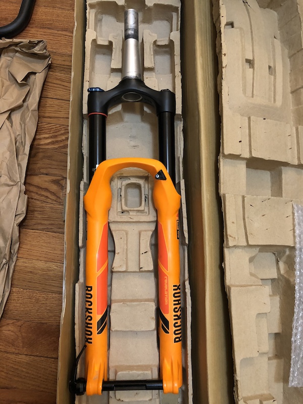 2016 RockShox Revelation RC3 650b 150mm Solo Air Spring For Sale