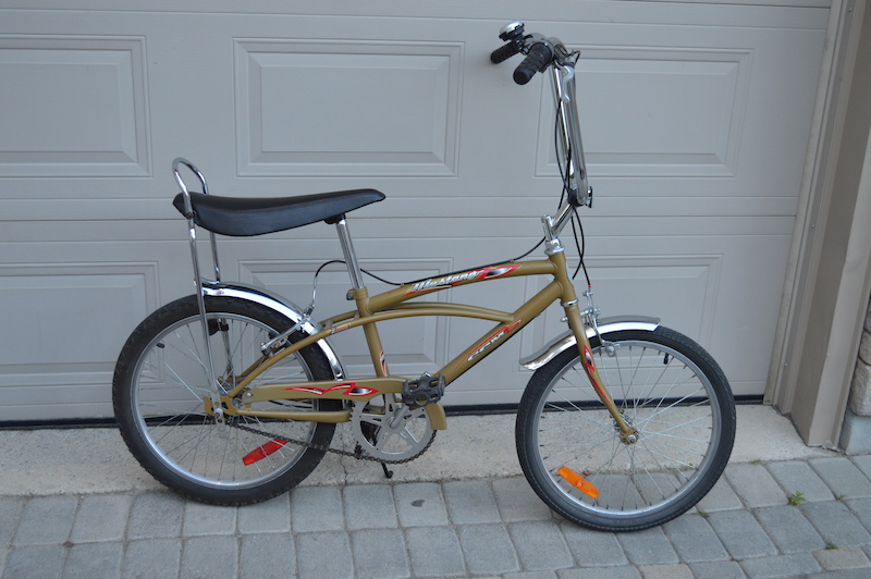 Vintage CCM Mustang 3 Speed Banana Seat For Sale