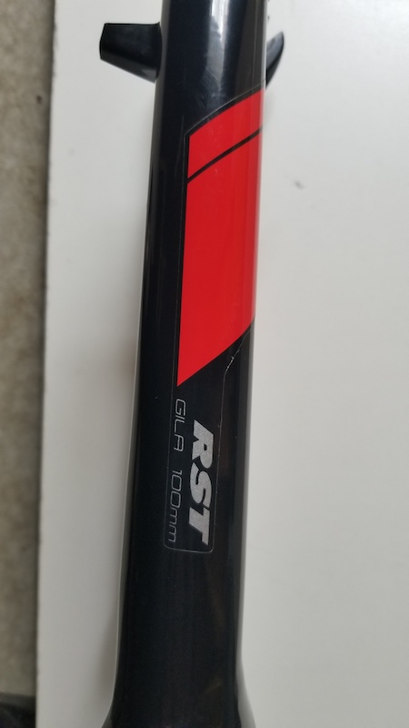 Rst gila 100mm store fork