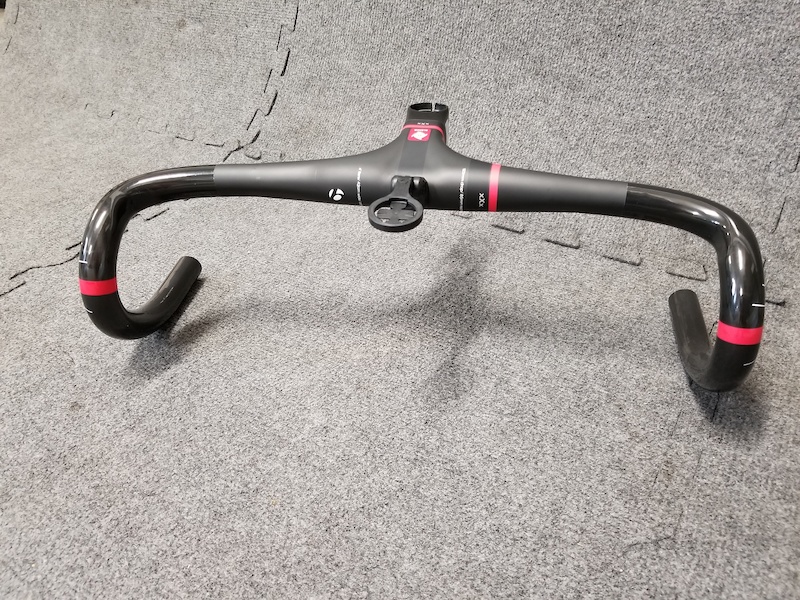 2018 Bontrager XXX Integrated Handlebar/Stem Combo (NEW) For 2018 Bontrager XXX Integrated Handlebar/Stem Combo (NEW) For