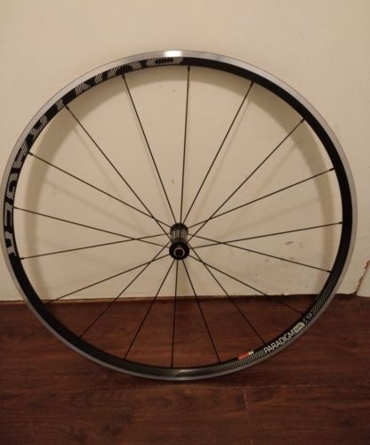 bontrager paradigm elite tlr road wheel