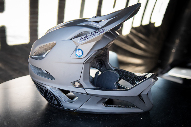 Troy Lee Designs Ultralight Full Face Helmet Sea Otter 2018 Pinkbike