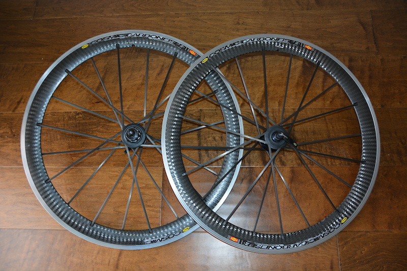 mavic cosmic carbon clincher wheelset