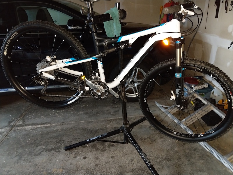 trek hifi deluxe 29er