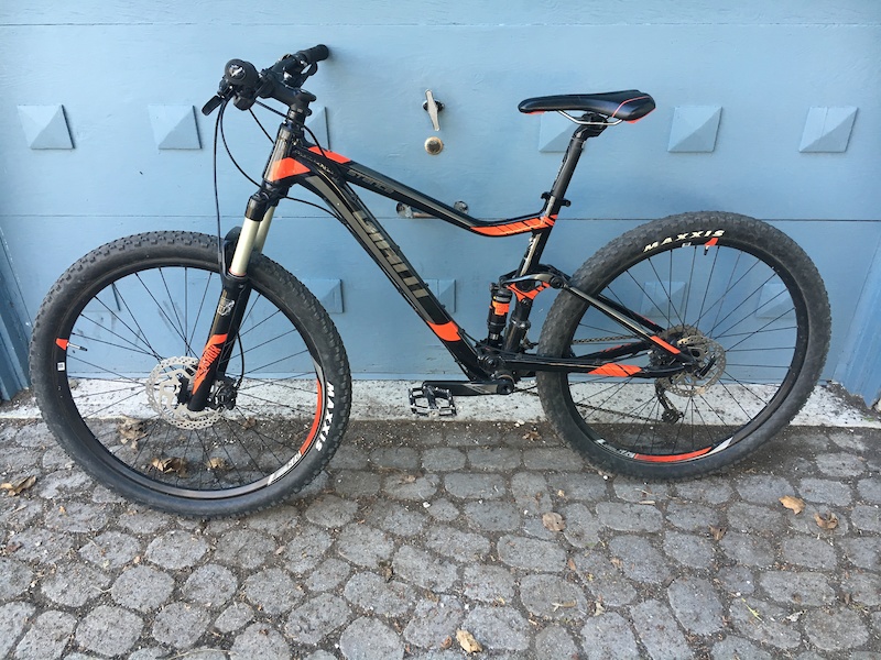 giant stance 1 27.5 mountain bike 2020