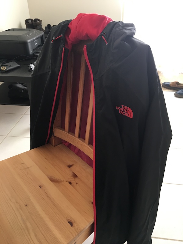 2016 northface waterproof jacket XL
