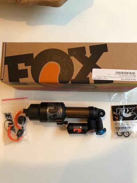 2018 NEW 18' - Fox X2 8.5 x 2.25 Specialized Enduro