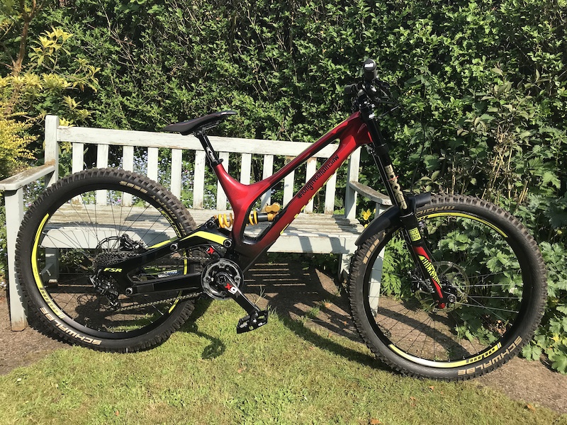 2017 SWorks Specialized Demo 8 gloss/candy red fade For Sale