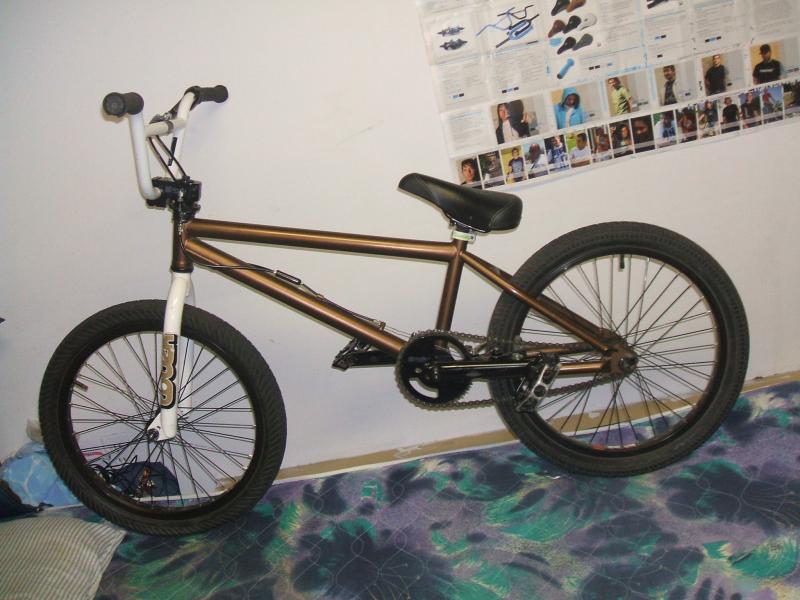 brown 07 mirraCo blend need to sell need money For Sale