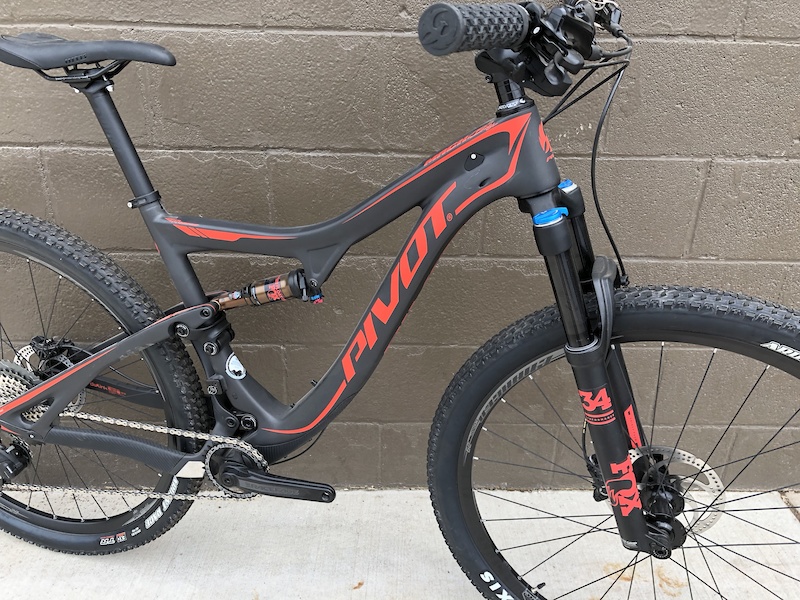 2017 Pivot Mach 429 SL Medium For Sale