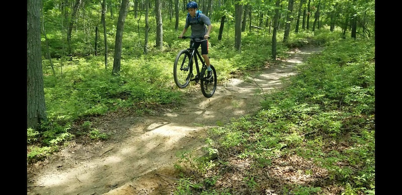 Hidden Pond Park, Hauppauge Mountain Biking Trails 