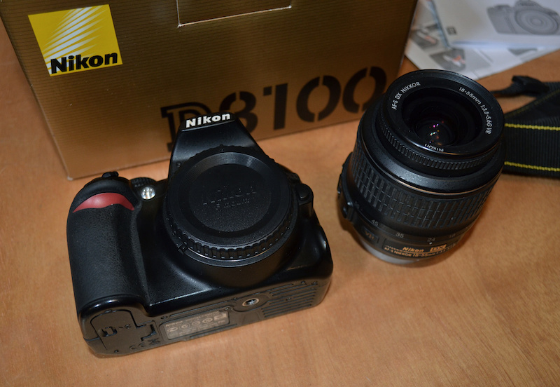 nikon dslr d3100 camera lens 18-105mm for sale