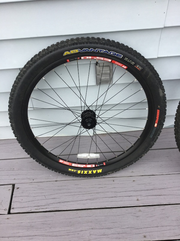 Mountain bike wheel tire set for sale For Sale