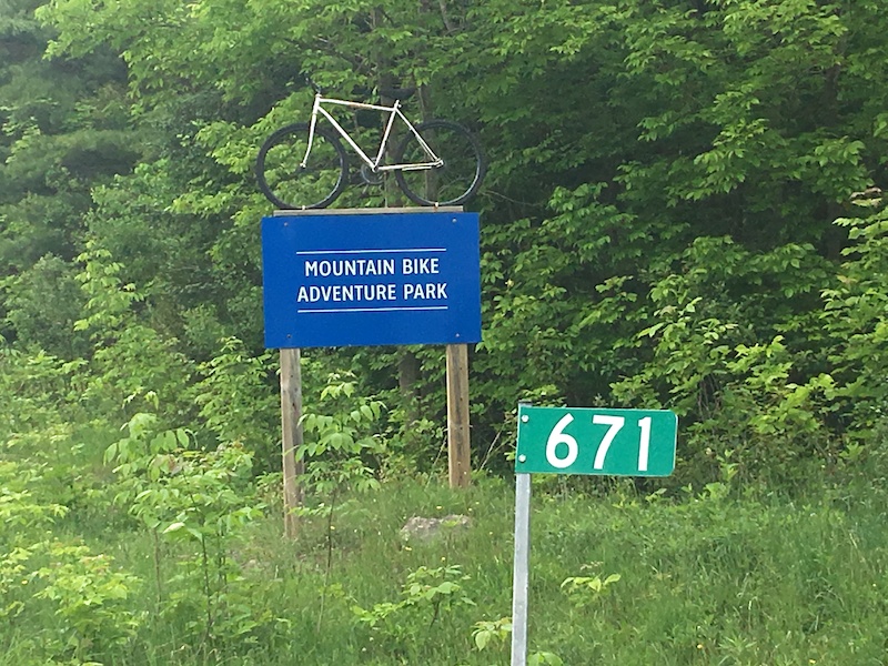 in St. Thomas, Ontario, Canada photo by Toogy Pinkbike