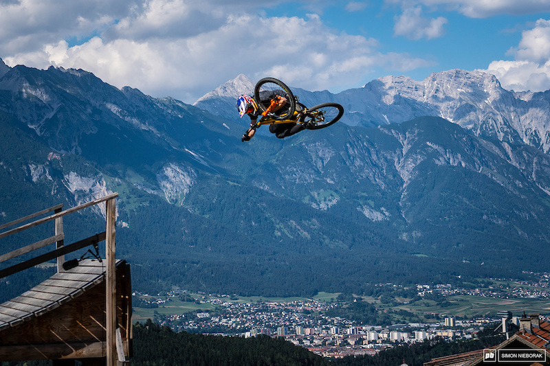 After the nasty injury Thomas Genon caught at FISE, it's was great to see him healthy and going big here in Innsbruck.